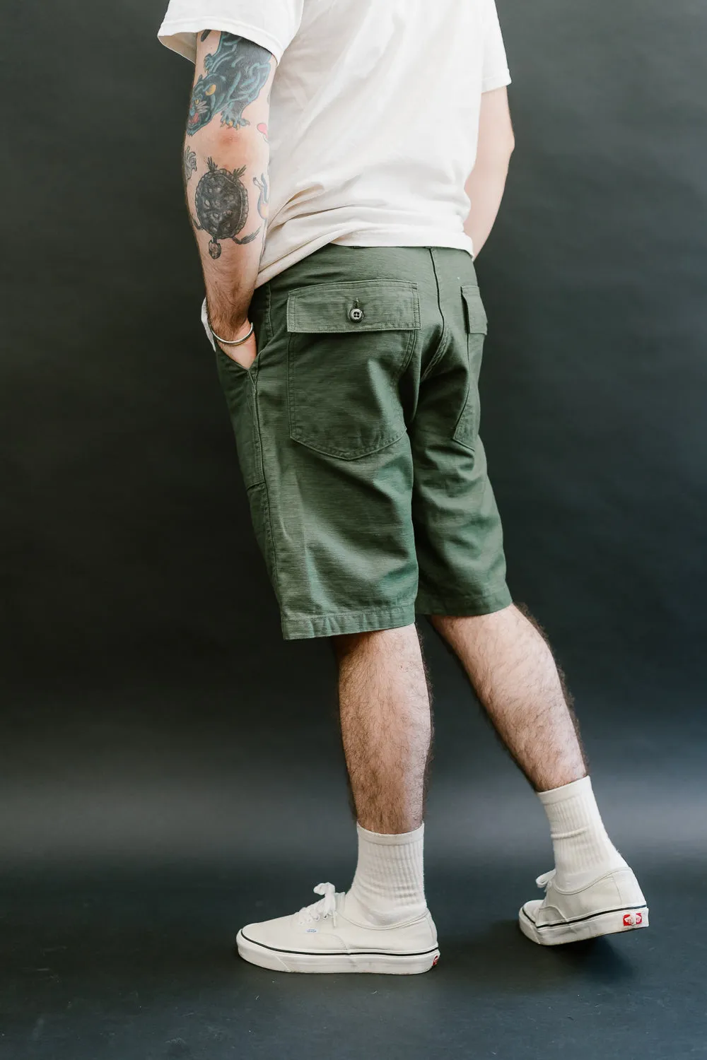 01-7002-16 - Fatigue Shorts - Army Green