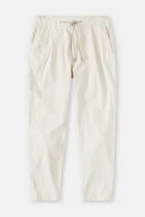 Closed Beige Washed Shore Lightweight Cotton Stretch Vigo Tapered Pant