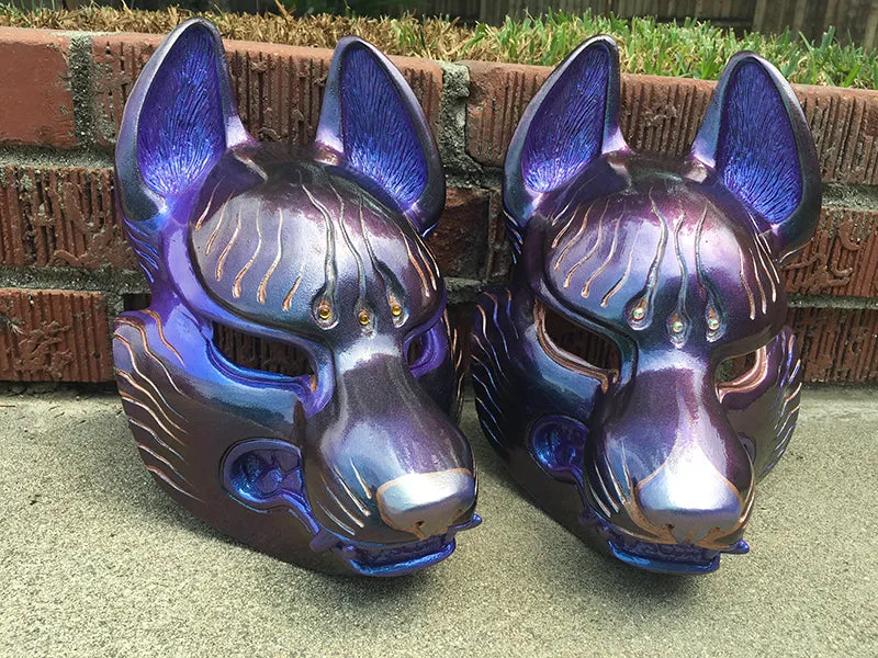 FOX MASK- IRIDECENT PURPLE WITH GOLD ACCENTS