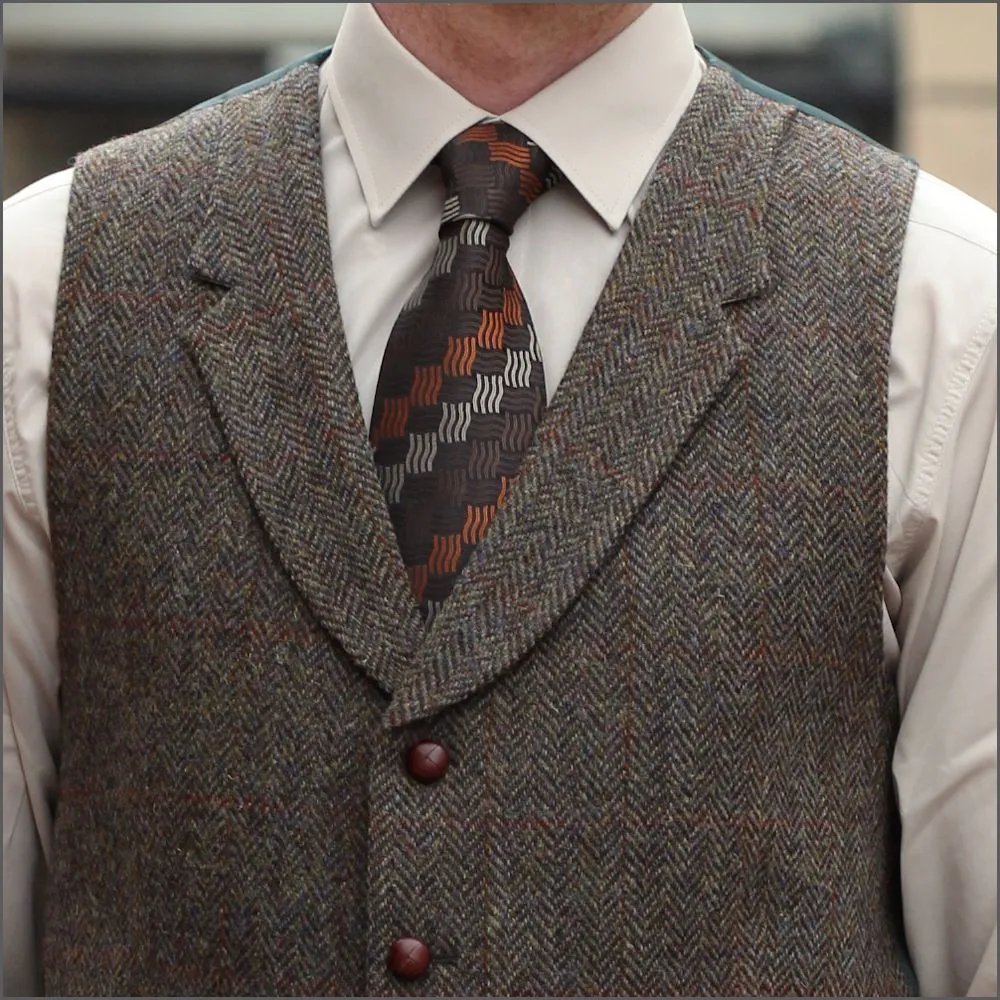 Harris Tweed Brown Herringbone 3 piece Suit>