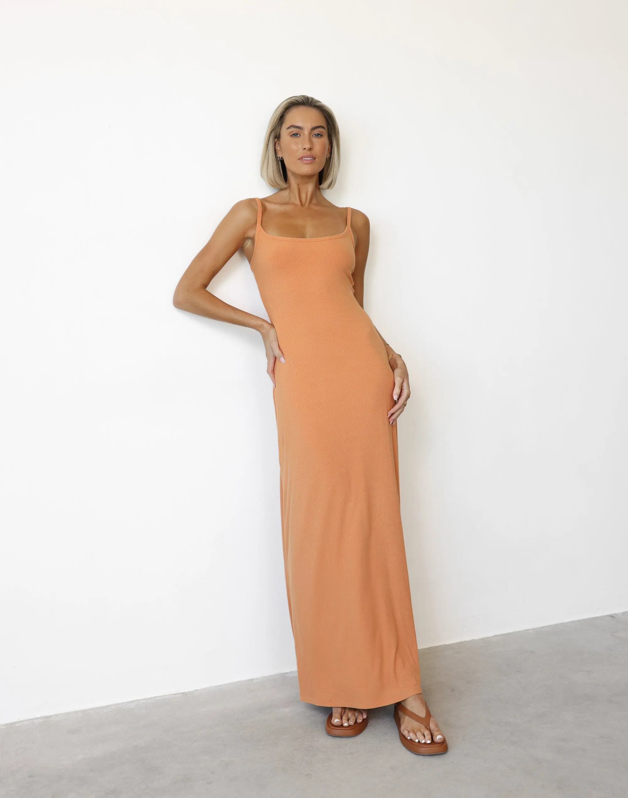 Helia Maxi Dress (Apricot)