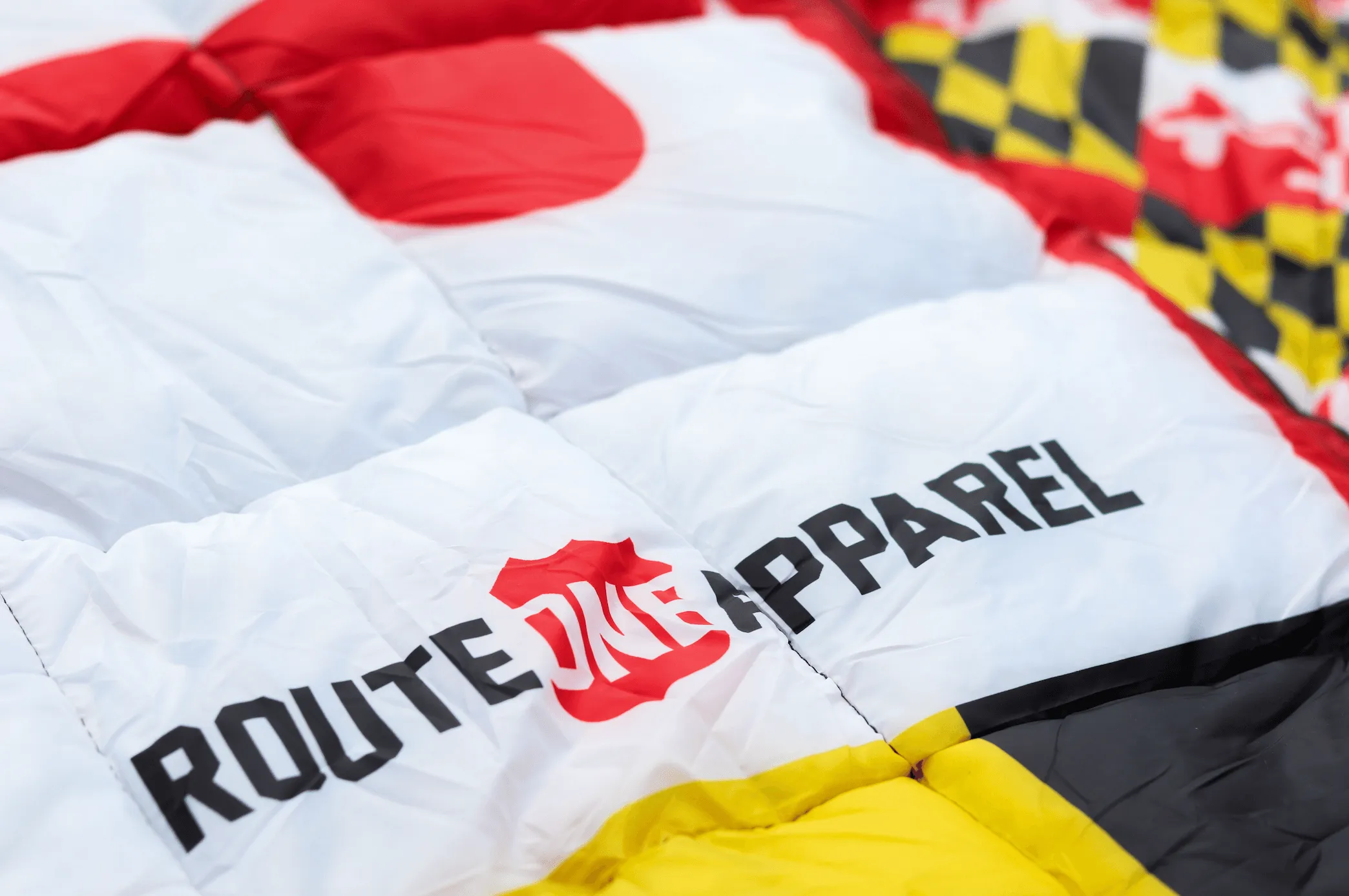 Maryland Flag / Packable Blanket