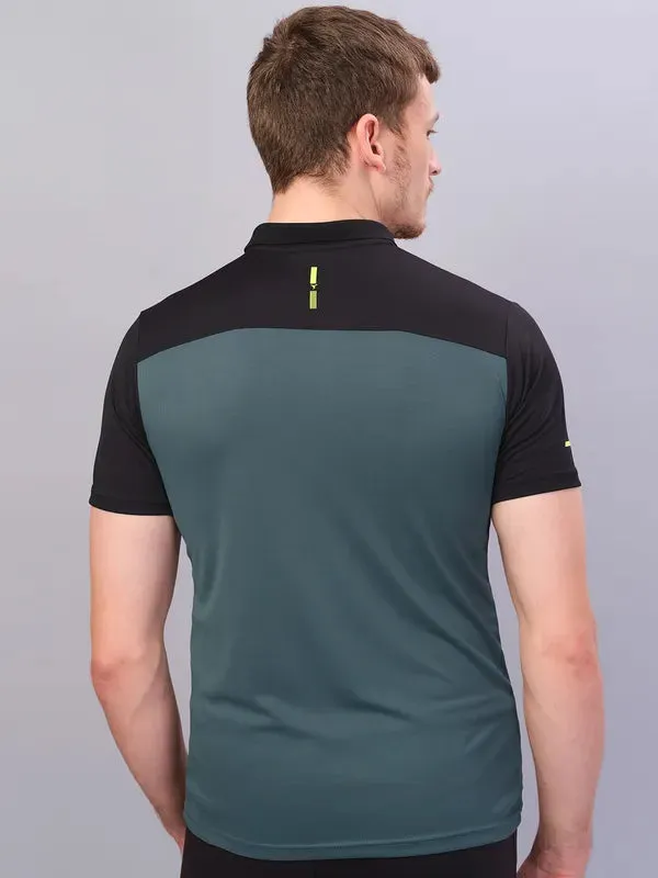 Men Colorblock Relax Fit Polo T-shirt with TECHNO COOL 