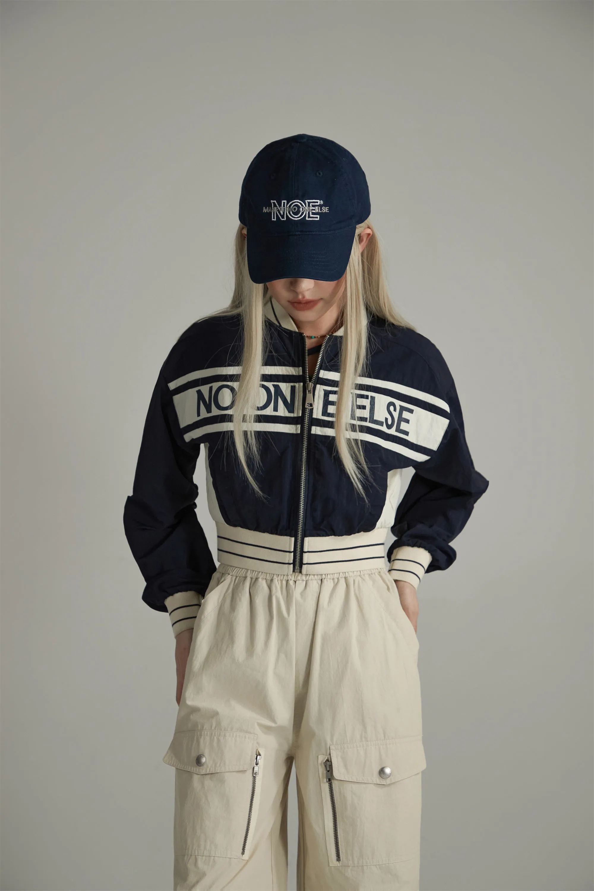 Noe Logo Color Matching Cropped Jacket