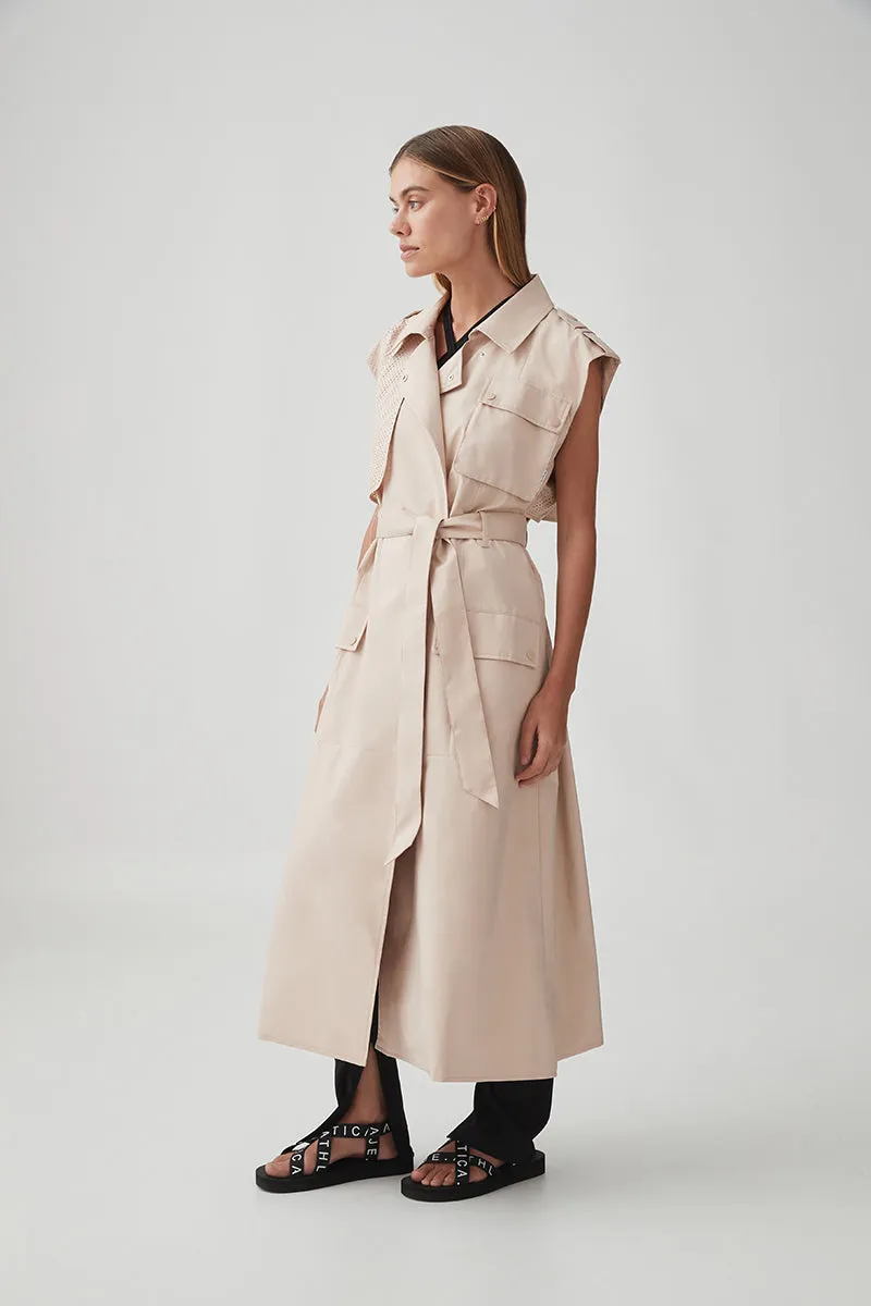 Sleeveless Belted Trench 703