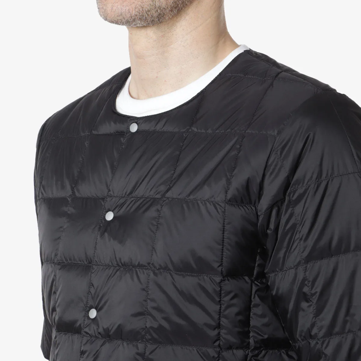 Taion Crew Neck Button Down Jacket