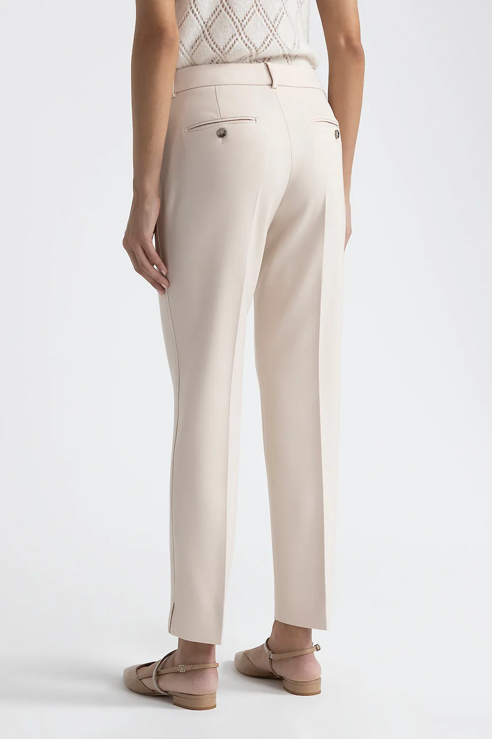 Two-way stretch fabric cigarette trousers