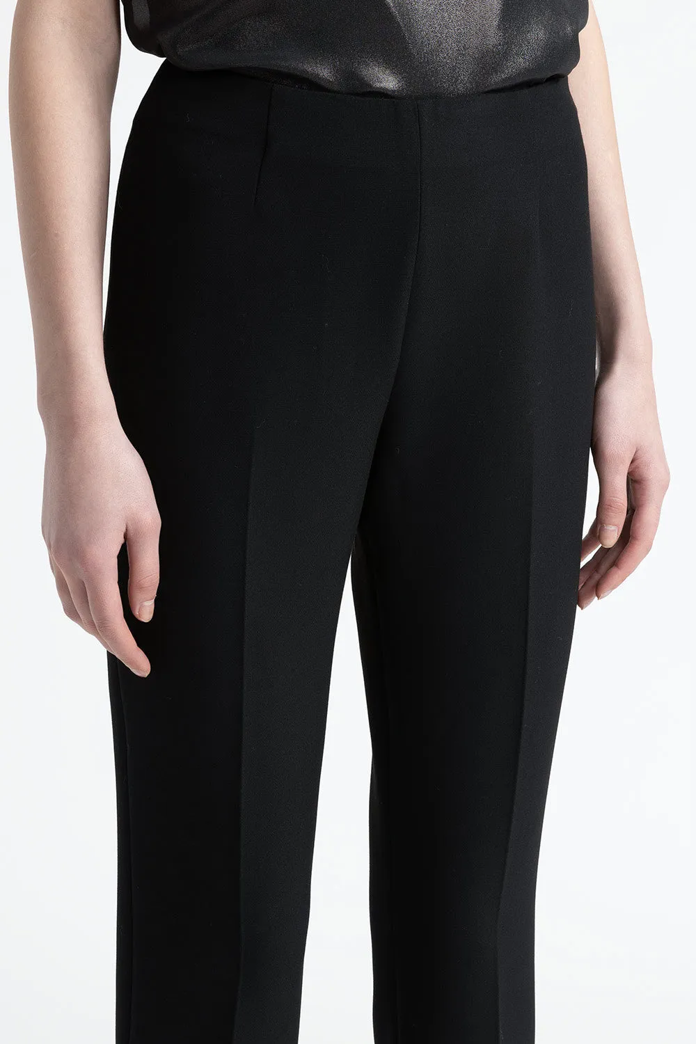 Two-way stretch fabric trousers